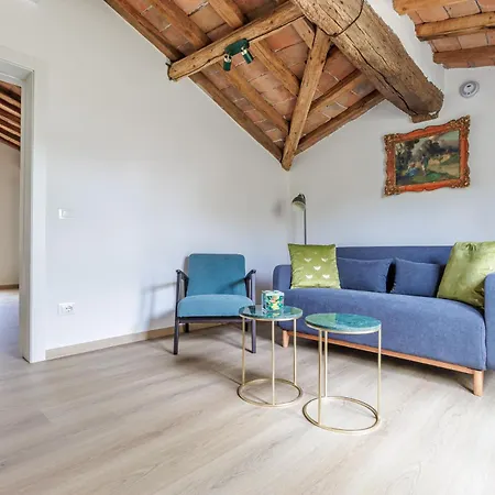 Casa Dei Bertoldi - 2 Bedrooms In Historic Center Modena